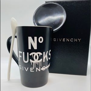 Tea/coffee mug w/Lid & Spoon